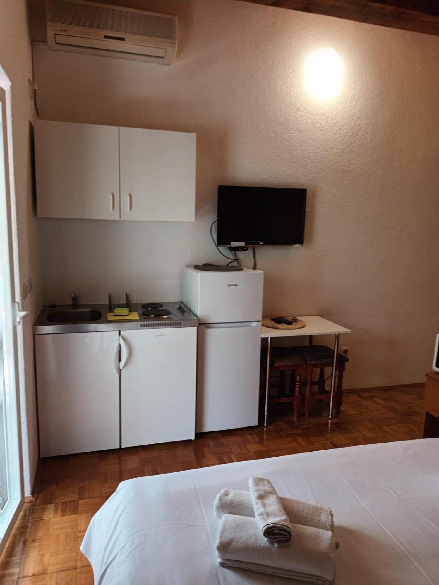 Apartment Mrkic Biograd Na Moru Exterior foto
