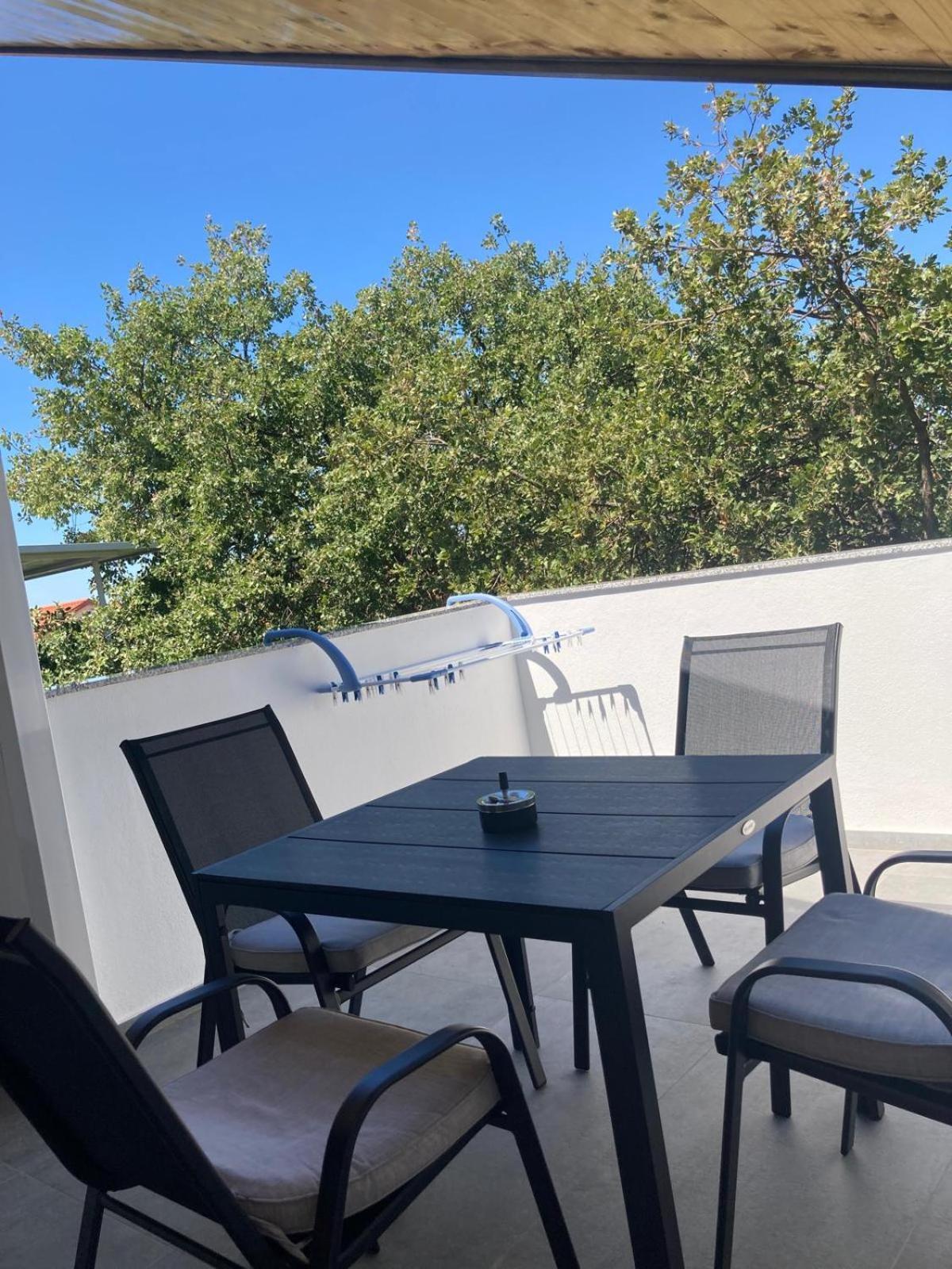 Apartment Mrkic Biograd Na Moru Exterior foto